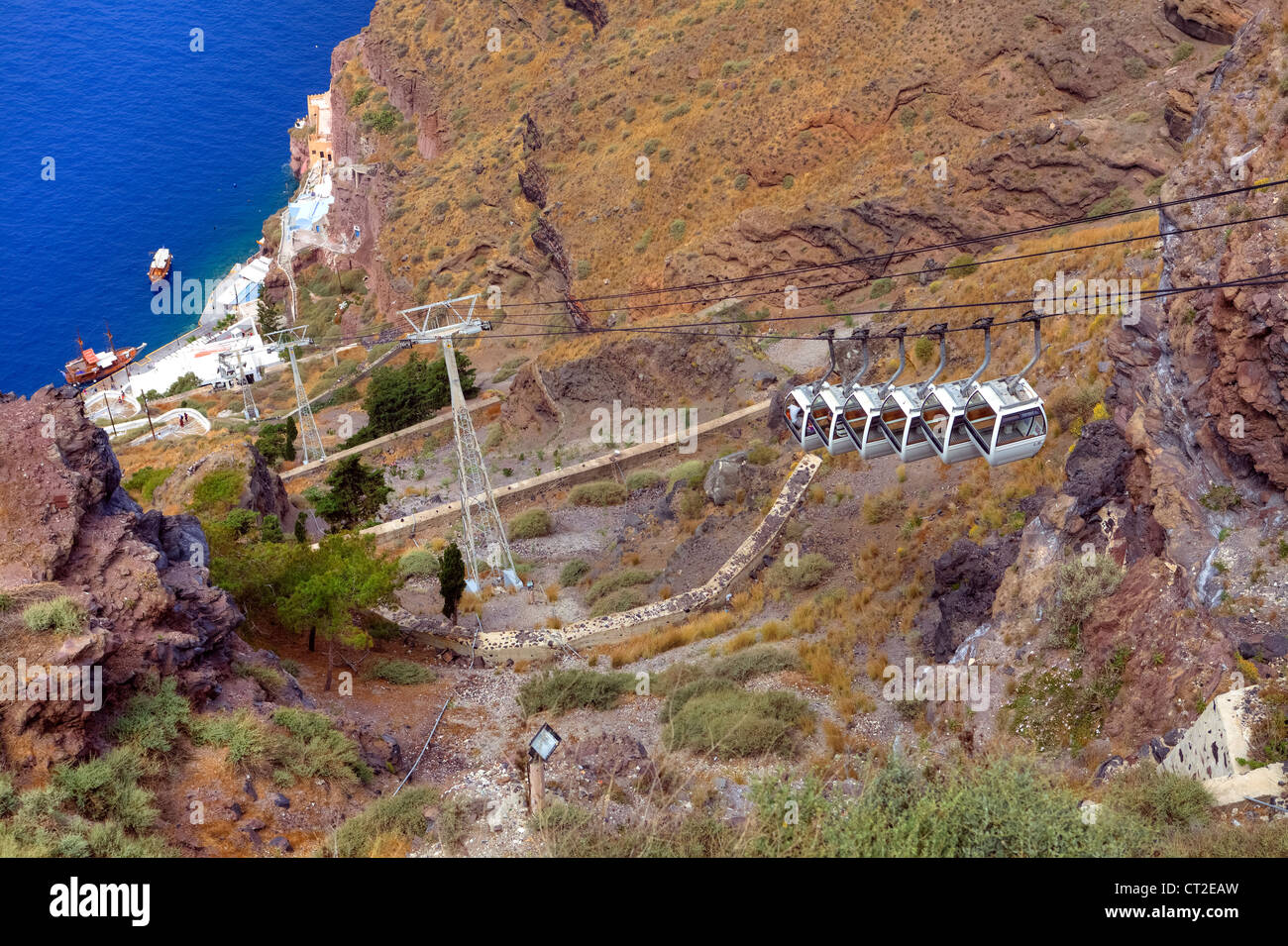 Seilbahn zum Hafen von Fira Limani Skala Fira, Santorini, Griechenland Stockfoto