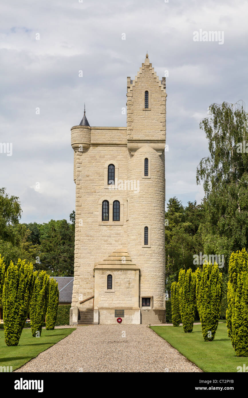 Ulster Memorial Tower gewidmet der 36th (Ulster) Abteilung, Thiepval, Somme, Picardie, Frankreich Stockfoto