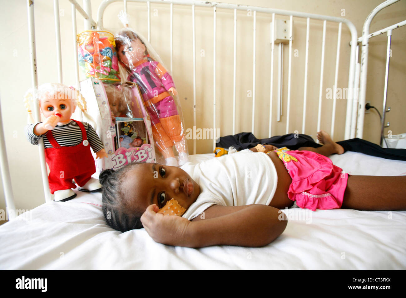 KIND-KRANKENHAUS PATIENTEN Stockfoto