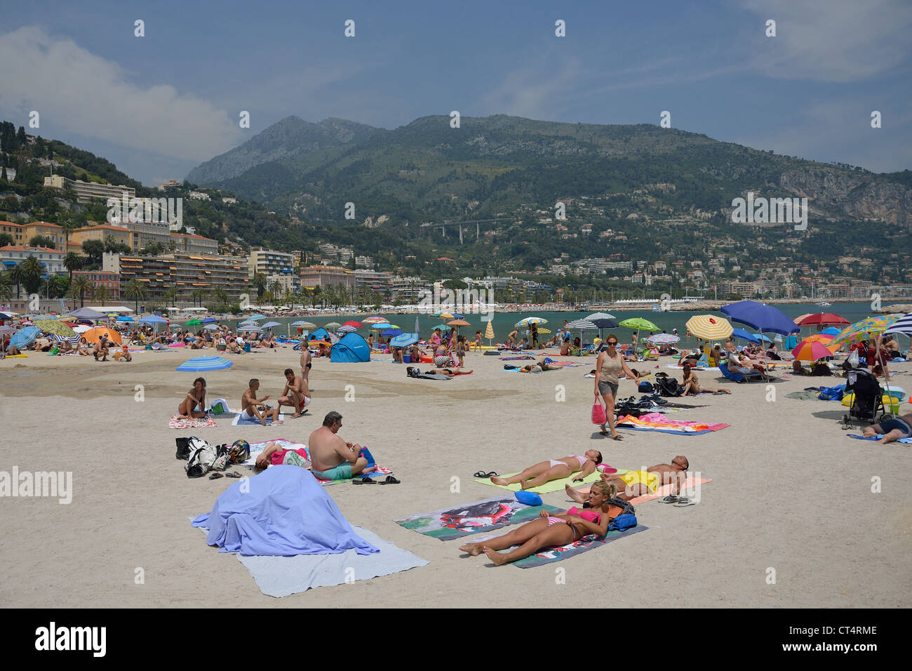 Strand Blick, Menton, Côte d ' Azur, Alpes-Maritimes, Provence-Alpes-Côte d ' Azur, Frankreich Stockfoto