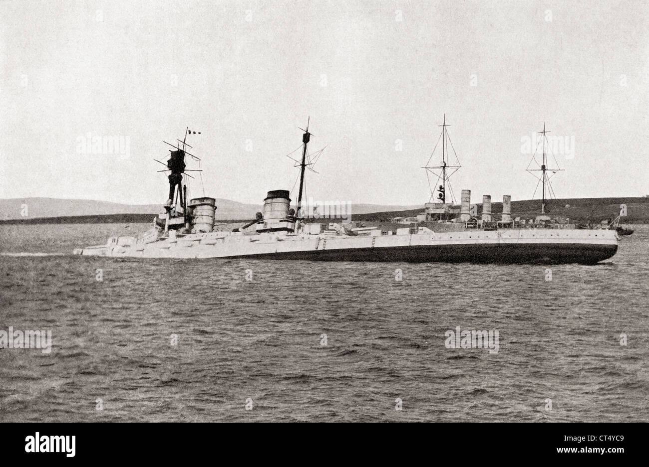 Der Untergang der deutschen Schlachtkreuzer SMS Hindenburg, bei Scapa Flow, England am 21. Juni 1919. Aus dem Jahr 1919 illustriert. Stockfoto