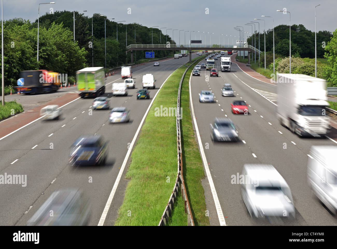 Autobahnverkehr Stockfoto