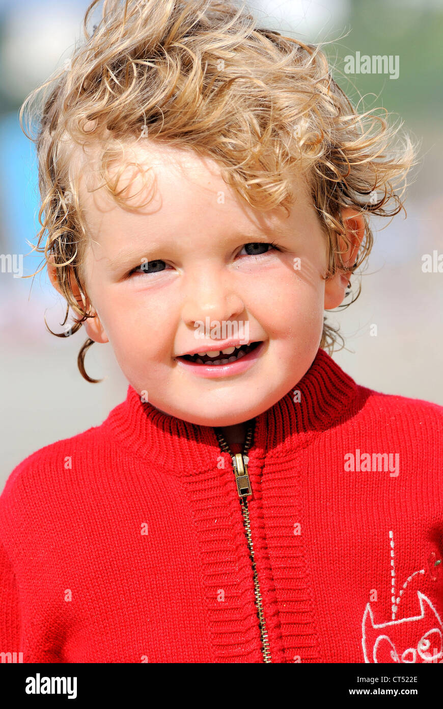 PORTRÄT EINES KINDES, 1/3 Stockfoto