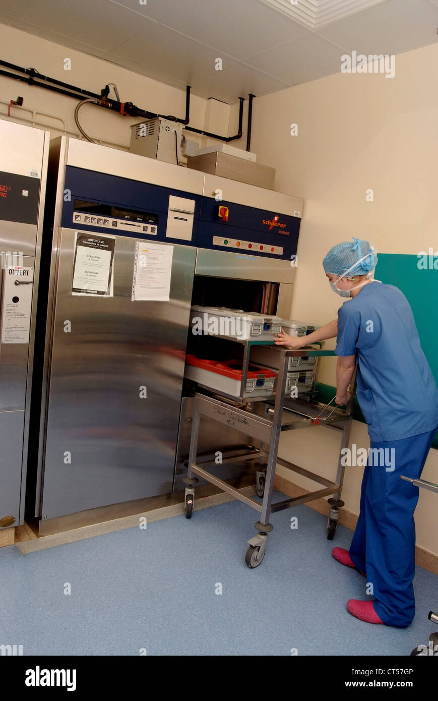 STERILISATION VON MED. AUSRÜSTUNG Stockfoto