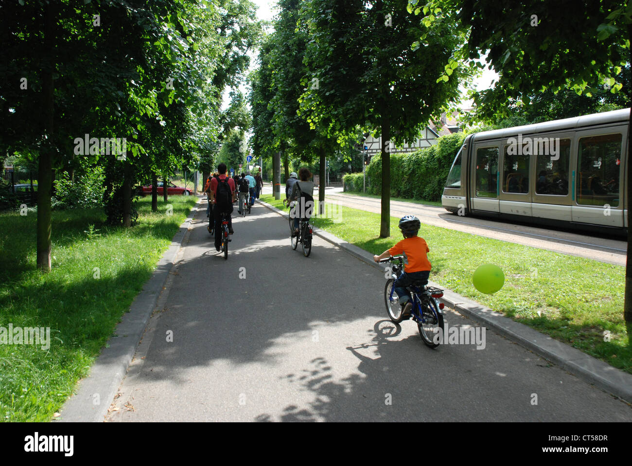 RADFAHREN Stockfoto