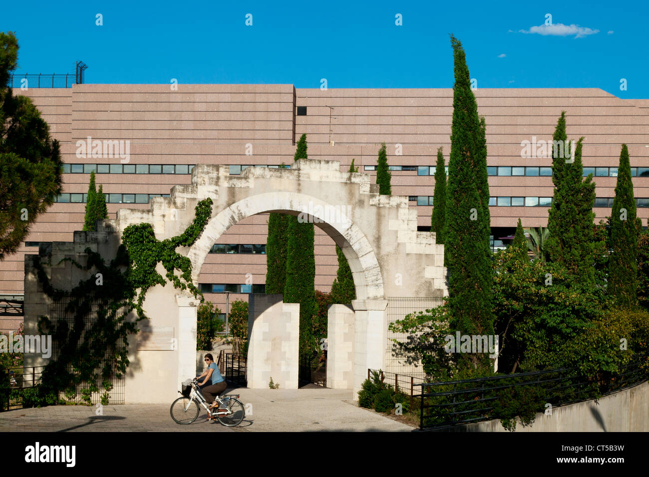 Die Pila Saint Gely Tor und Corum, Montpellier, Herault, Frankreich Stockfoto