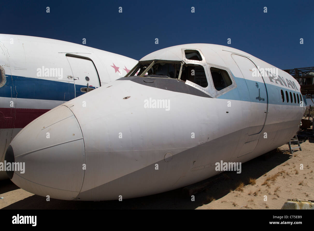 El Mirage, Kalifornien - ein Schrottplatz für Flugzeugteile. Stockfoto