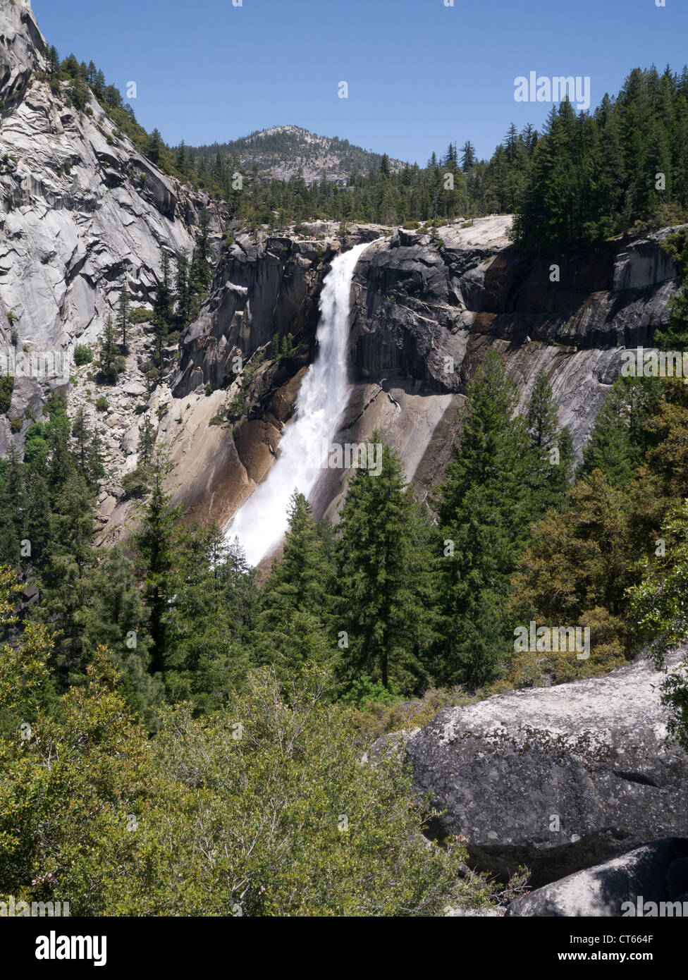 Nevada Fall am Merced River im Yosemite-Nationalpark, Kalifornien, USA Stockfoto