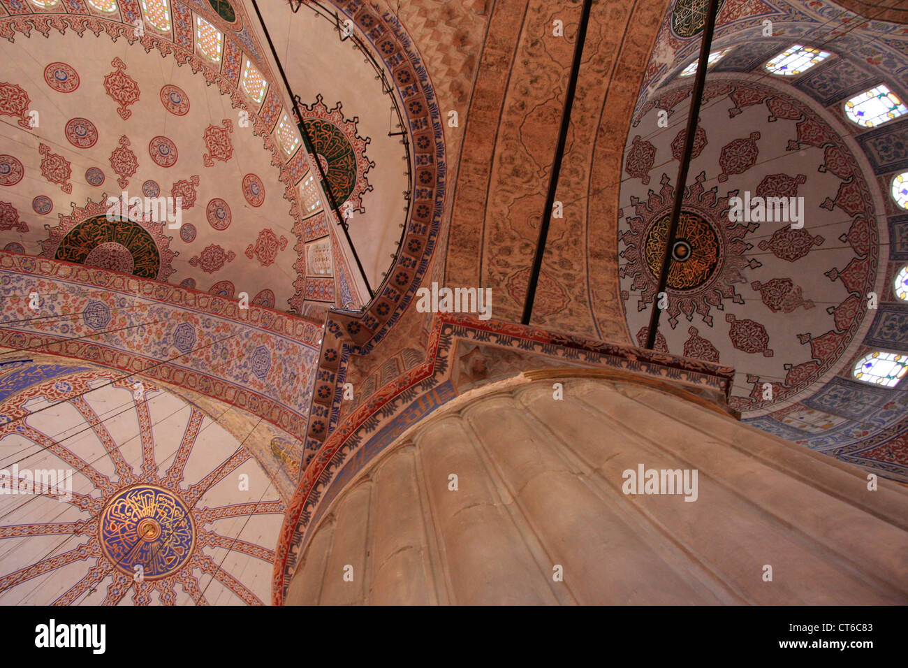 Das Innere des Sultan Ahmed Mosque, Sultanahmet, Istanbul, Türkei Stockfoto