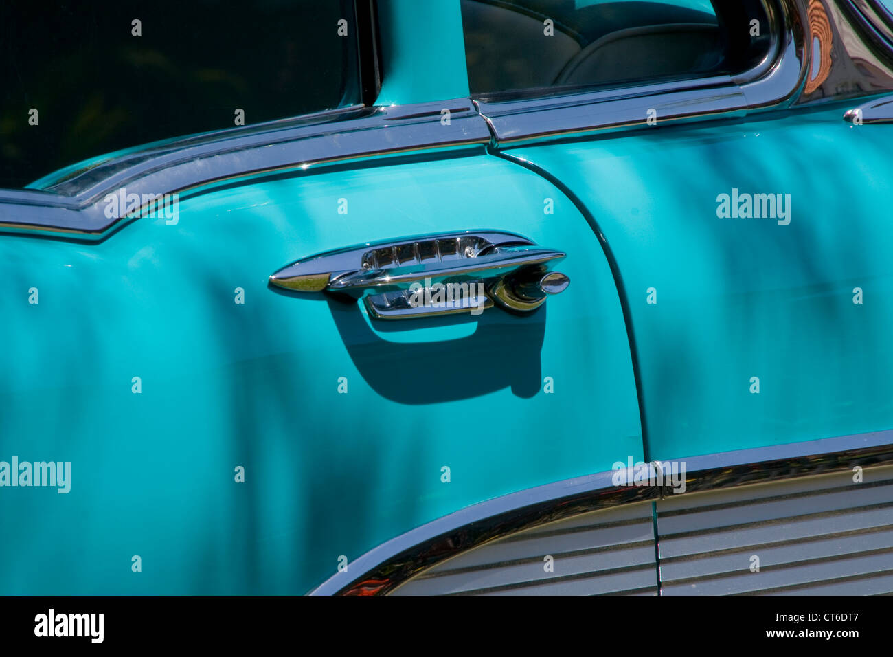 Teil eines 1957 Chevrolet Bel Air. Dieses historische Fahrzeug ist makellos restauriert worden. Stockfoto