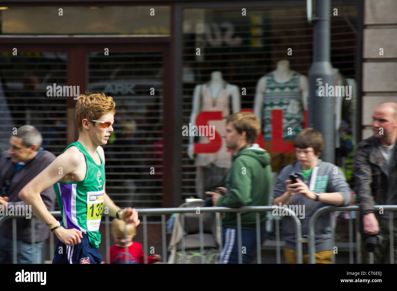 Jane Tomlinsons Leeds 10 k laufen für alle 2012 Stockfoto