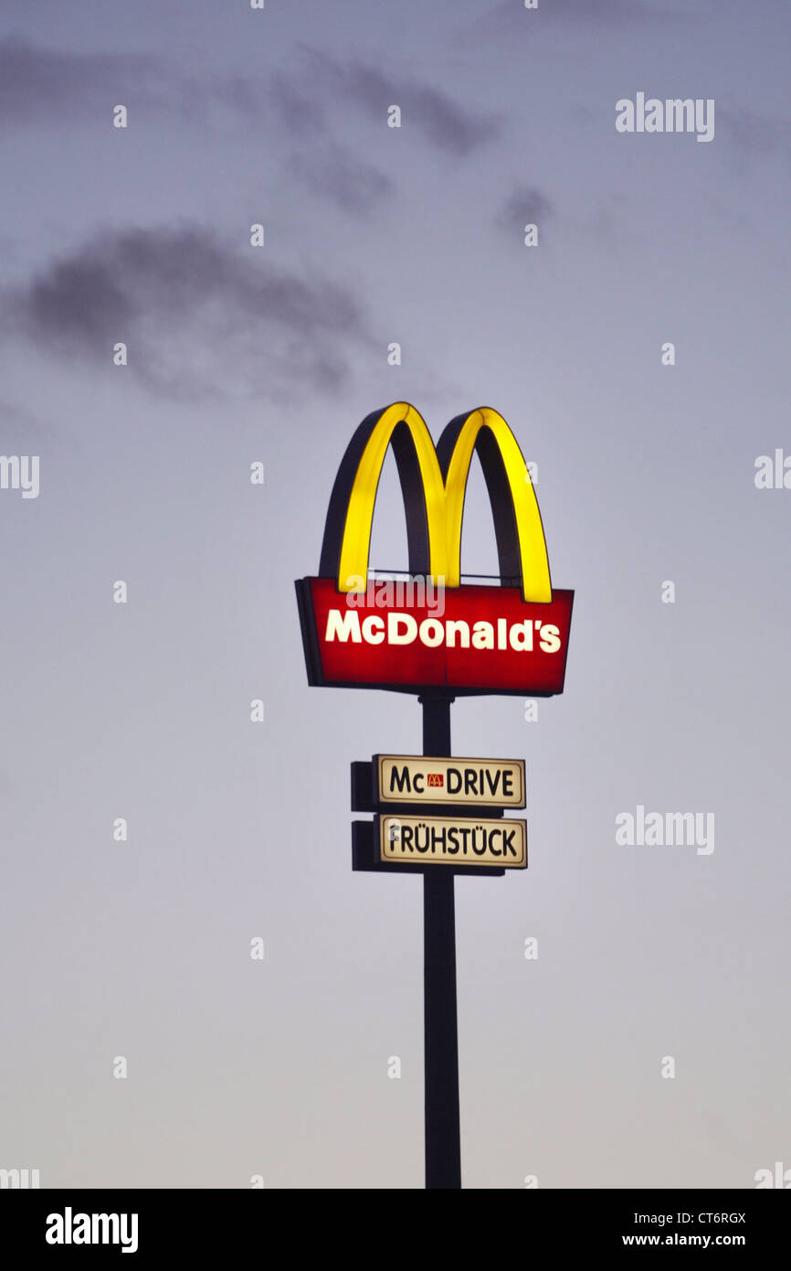 Logo von McDonald's Restaurants Stockfoto