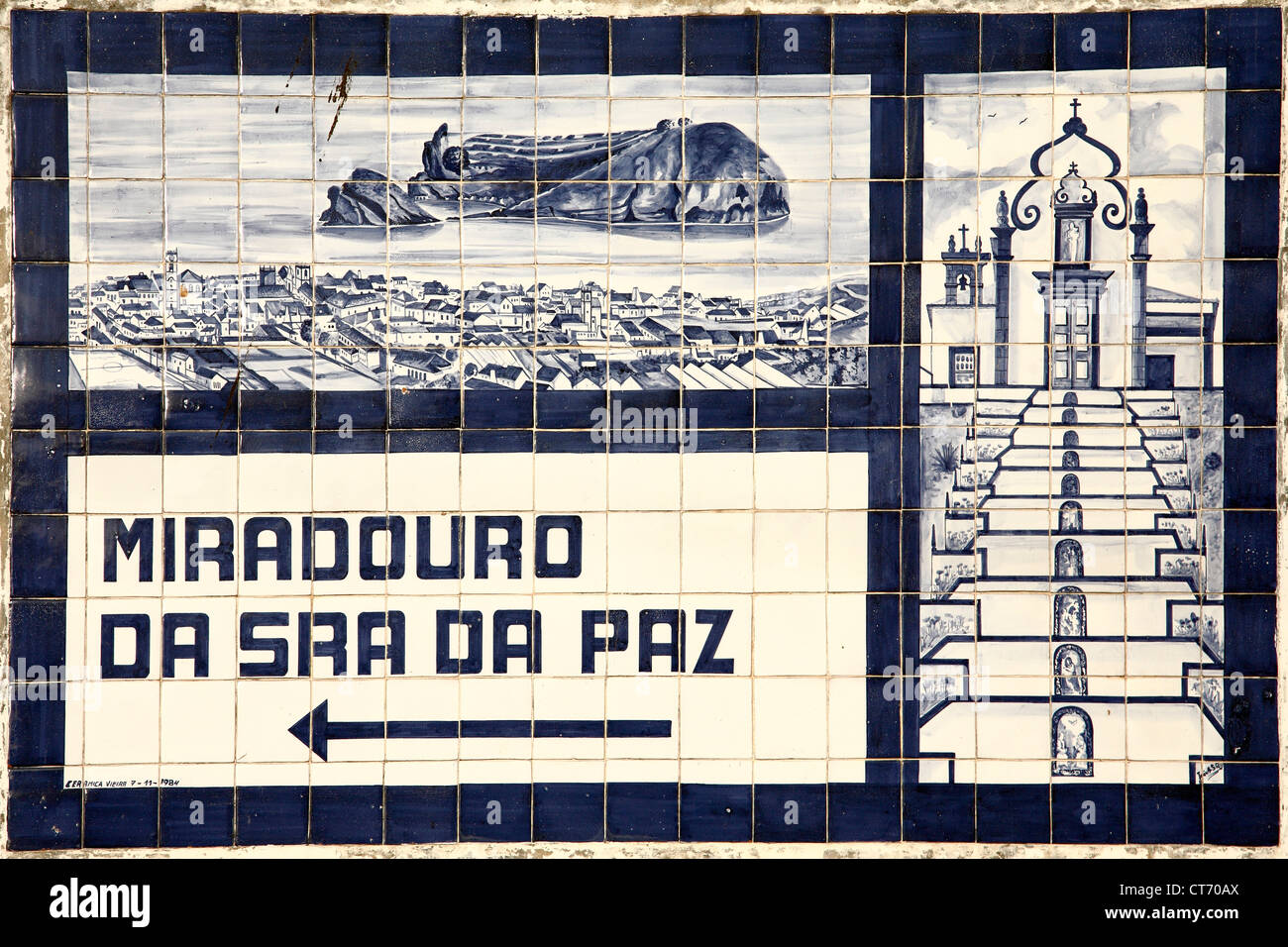 Azulejo Wandbild in der Stadt von Vila Franca Do Campo, Insel Sao Miguel, Azoren, Portugal Stockfoto