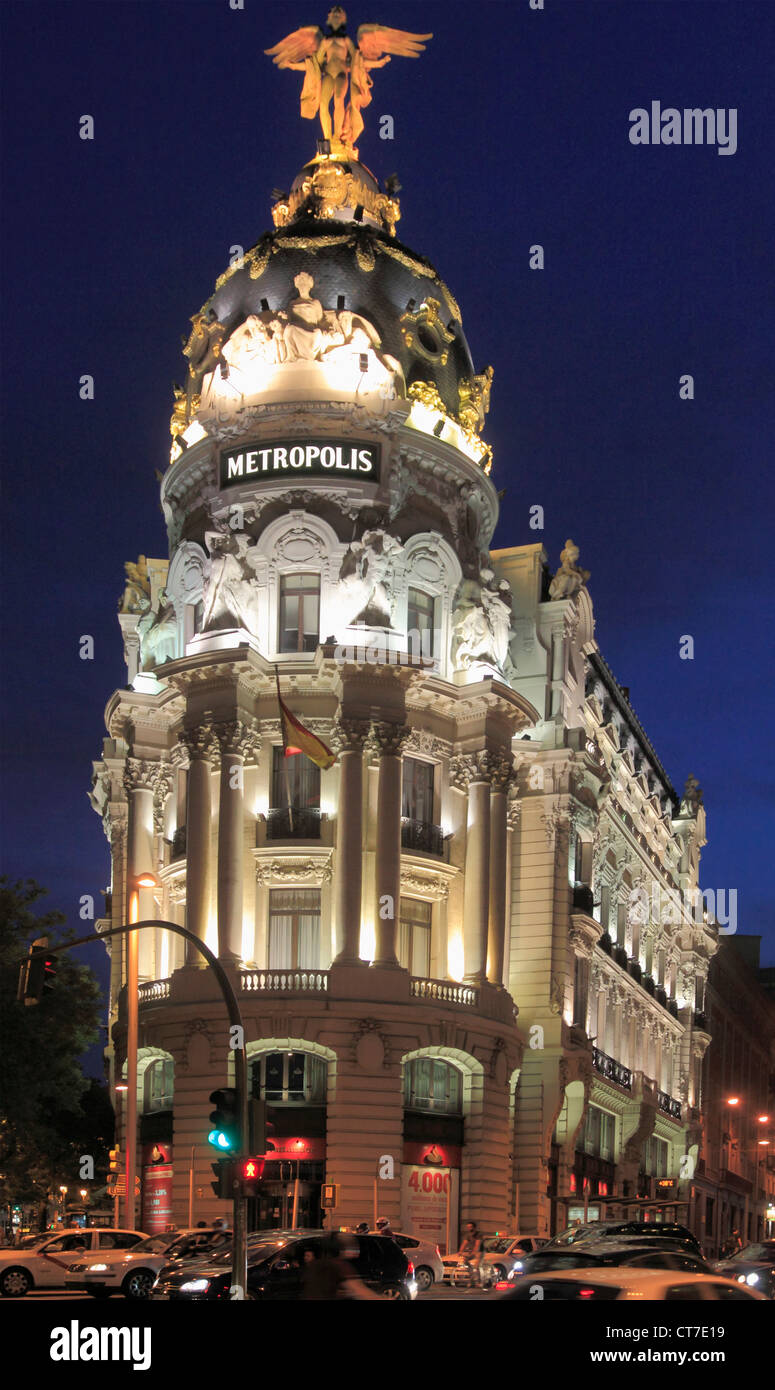 Spanien, Madrid, Calle Alcala, Metropolis Gebäude, Stockfoto