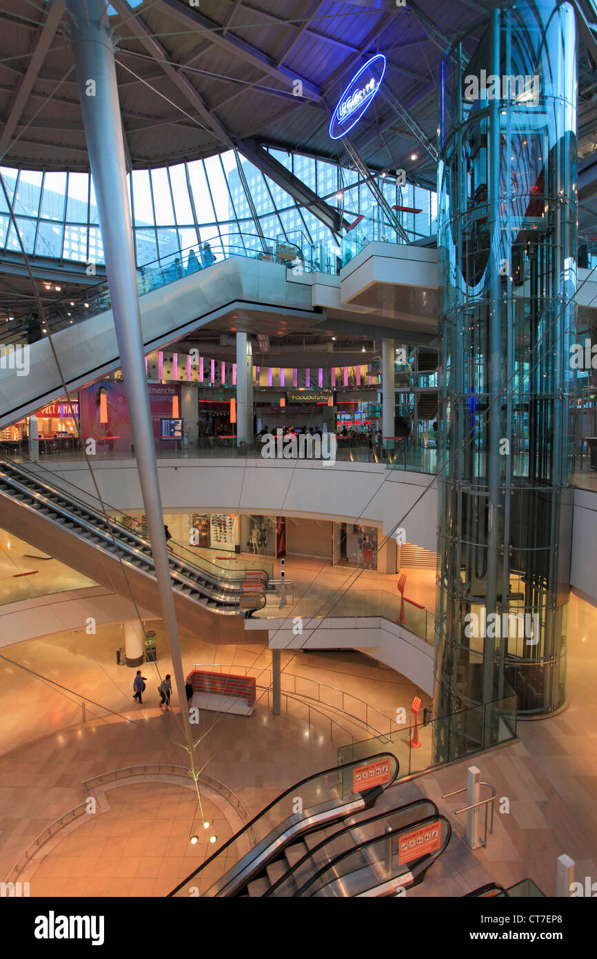 Frankreich, Paris, La Défense, Centre Commercial Les 4 Temps, Stockfoto