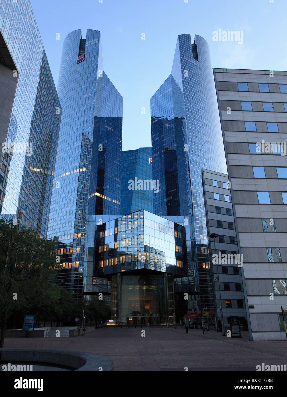 Frankreich, Paris, La Défense, Geschäftsviertel, Wolkenkratzer, Stockfoto