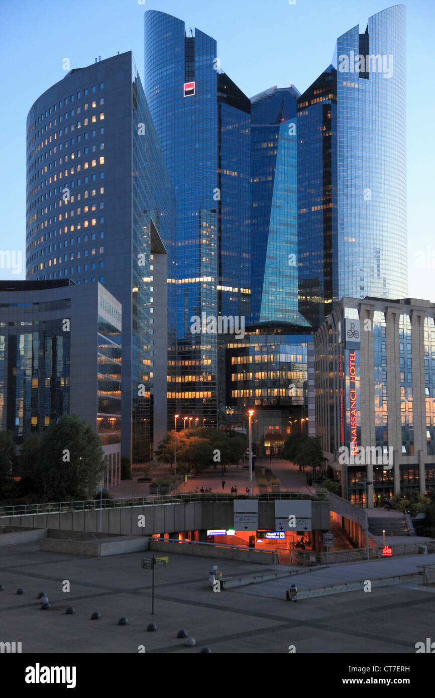 Frankreich, Paris, La Défense, Geschäftsviertel, Wolkenkratzer, Stockfoto