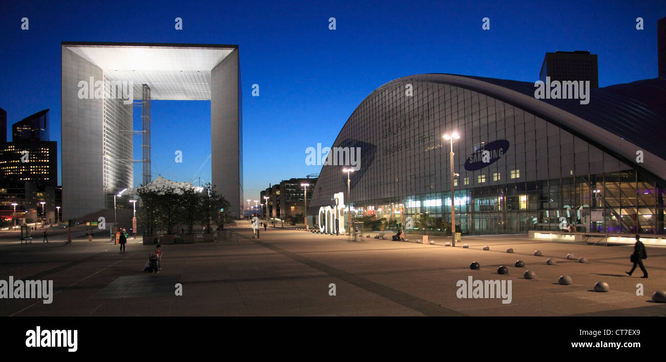 Frankreich, Paris, La Défense, Grande Arche, Stockfoto