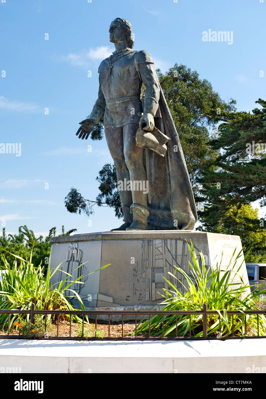 Christopher Columbus-Statue im Pionierpark auf dem Gipfel des Telegraph Hill in San Francisco, Kalifornien, USA. Stockfoto