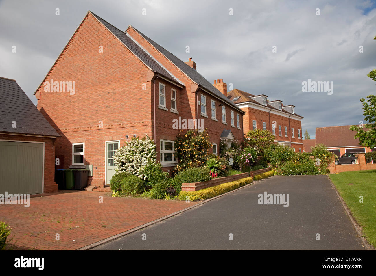 Exklusive Entwicklung rote Backsteinhäuser in der Nähe von Loxley Stratford-upon-Avon UK Stockfoto