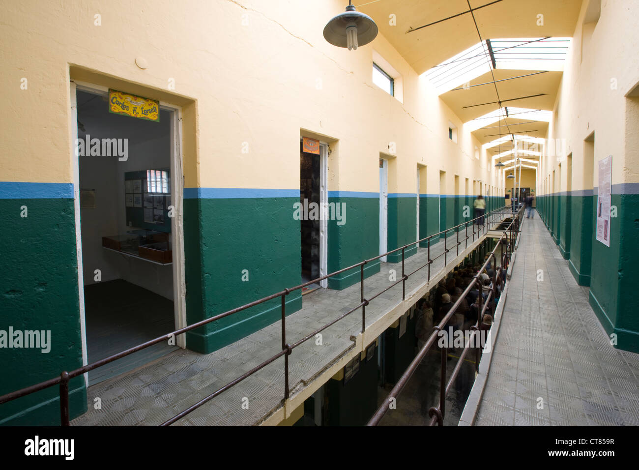 Gefängnis-Abschnitt des Museo Maritimo de Ushuaia En El Presidio Stockfoto