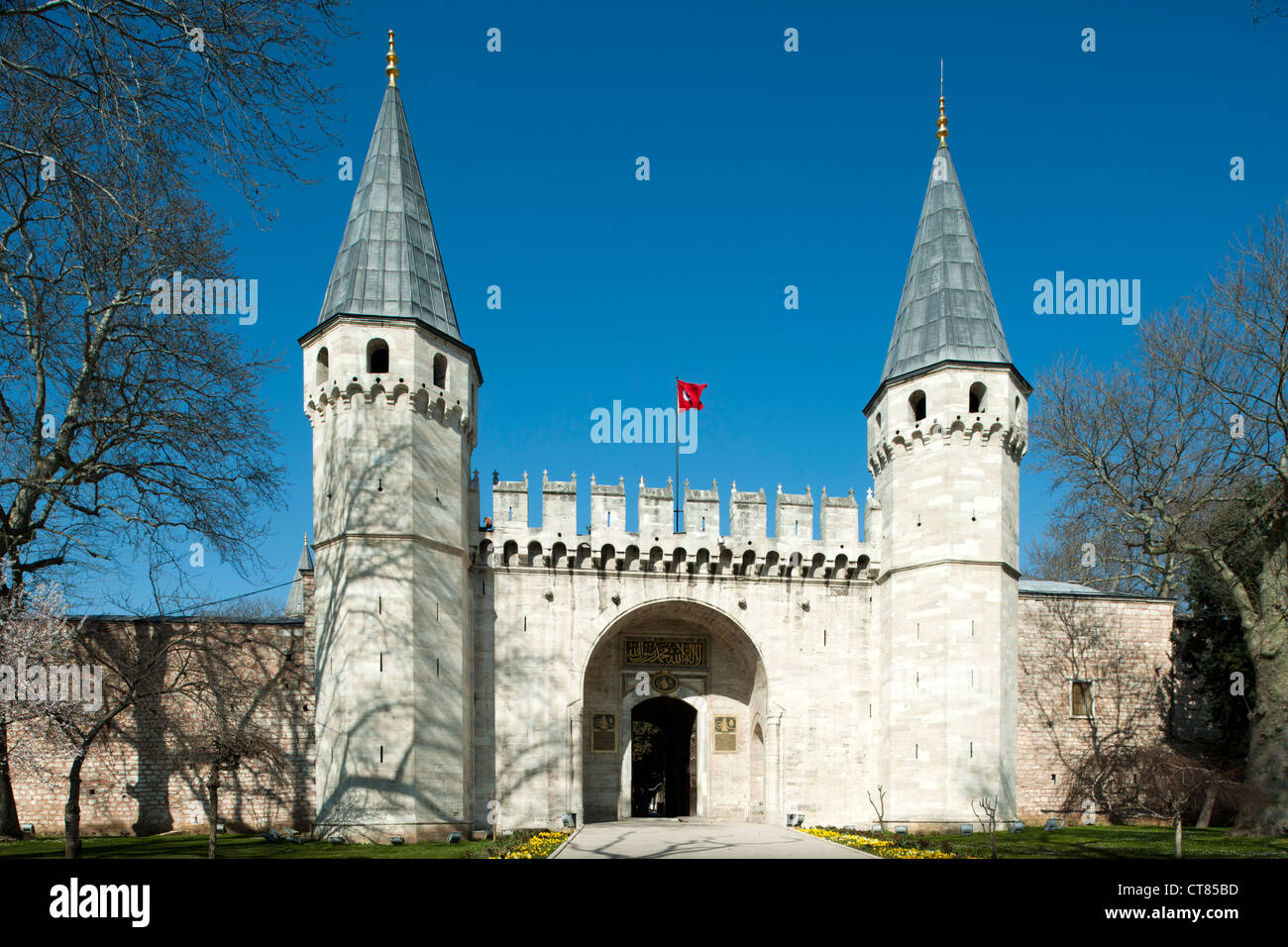 Türkei, Istanbul, Sultanahmet, Topkapi Saray, Bab-üs Selam, das Tor der Anrede, Eintritt in den zweiten Hof des Topkapi Palast Stockfoto