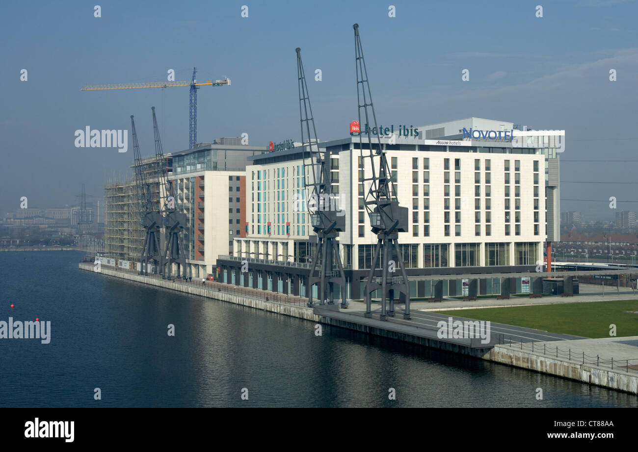 London-Gewerbeimmobilien in den Docklands Stockfoto