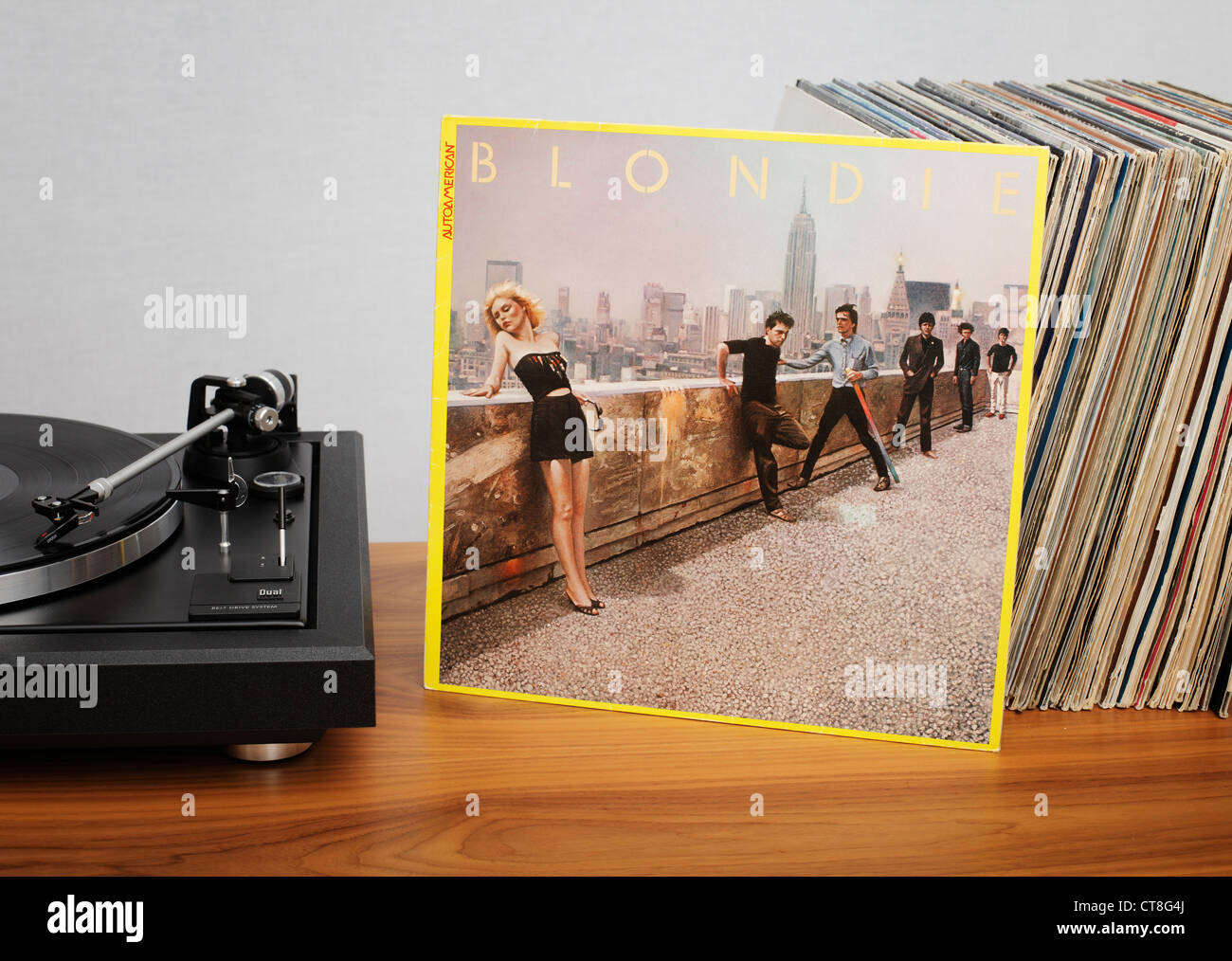 Autoamerican ist das fünfte Studioalbum der New-Wave-Band Blondie. Es wurde im November 1980 veröffentlicht. Stockfoto