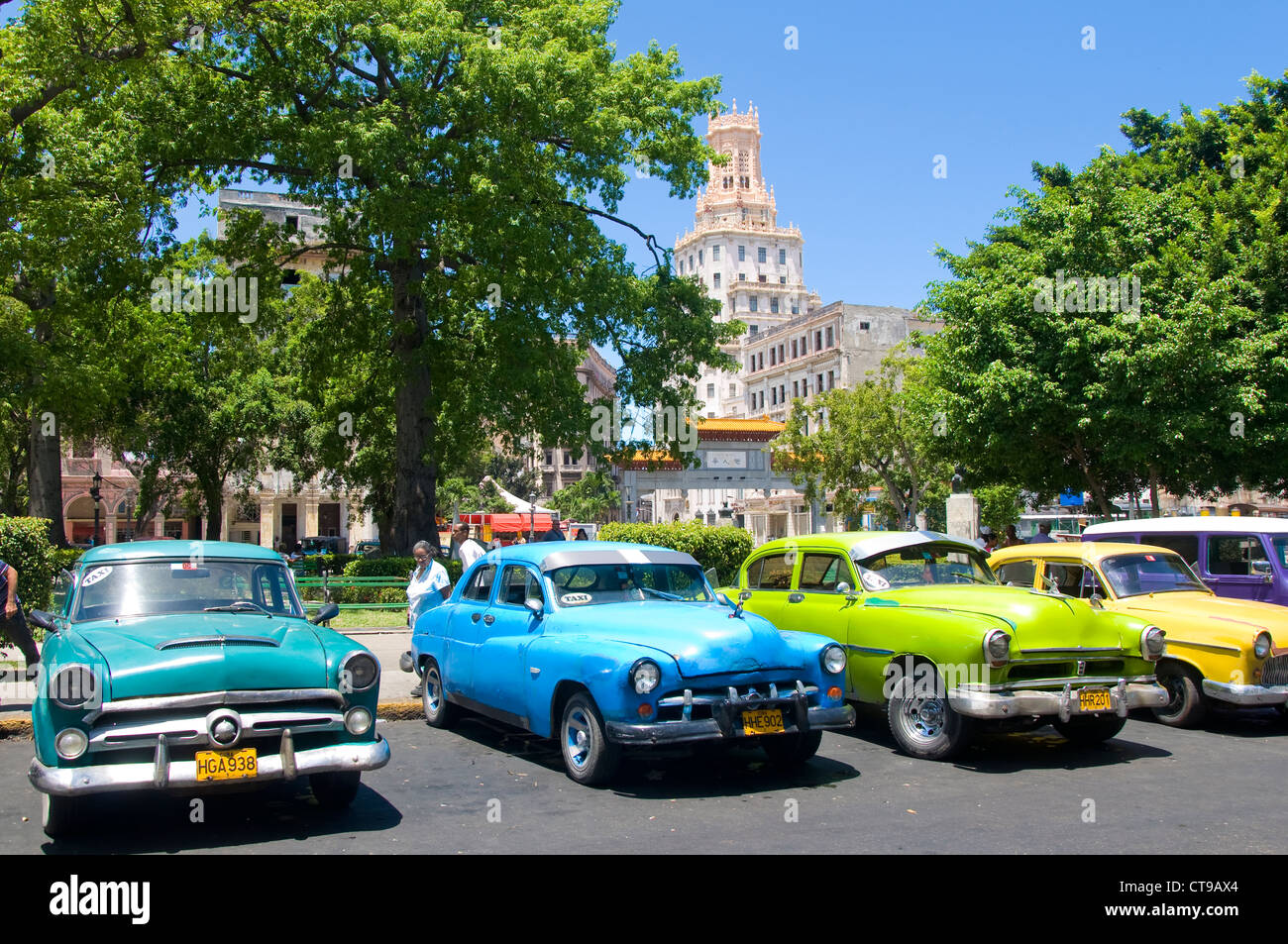 Oldtimer, Parque Central, La Havanna, Kuba Stockfoto