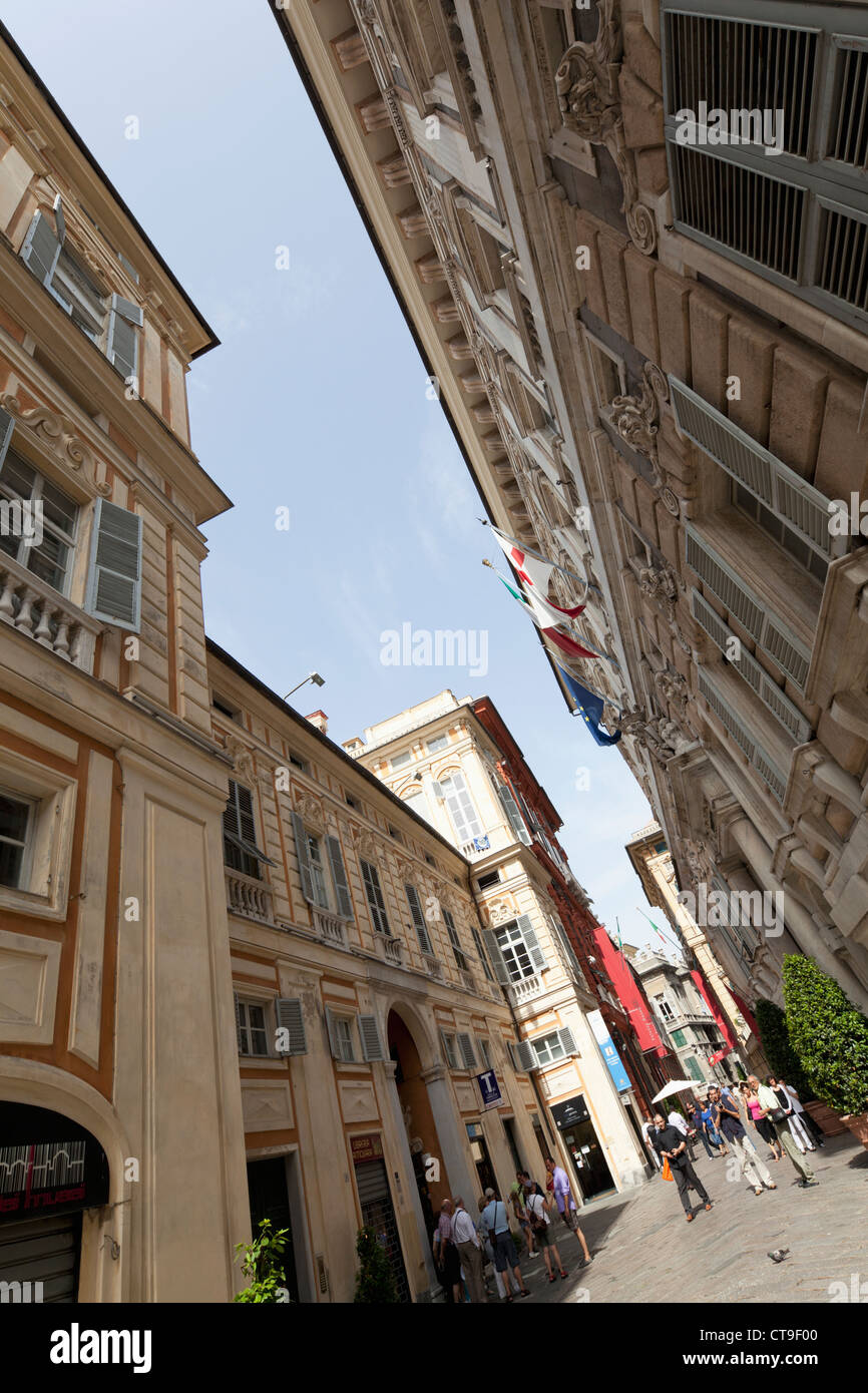 Via garibaldi in genua Fotos und Bildmaterial in hoher Auflösung Alamy