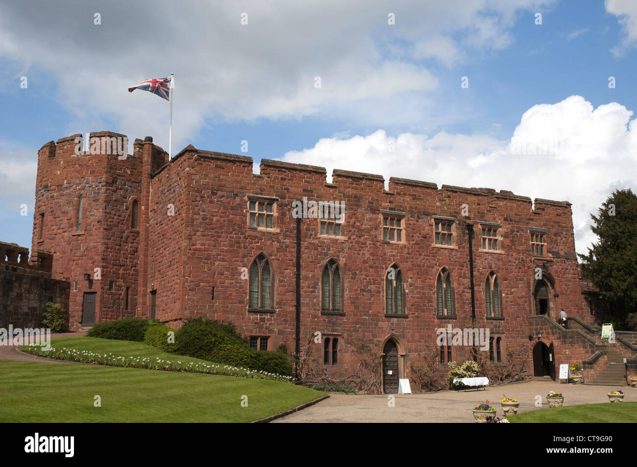 Shrewsbury Castle ist eine 11. Jahrhunderts normannische Festung aus rotem Sandstein, im Laufe der Jahrhunderte umgebaut Stockfoto