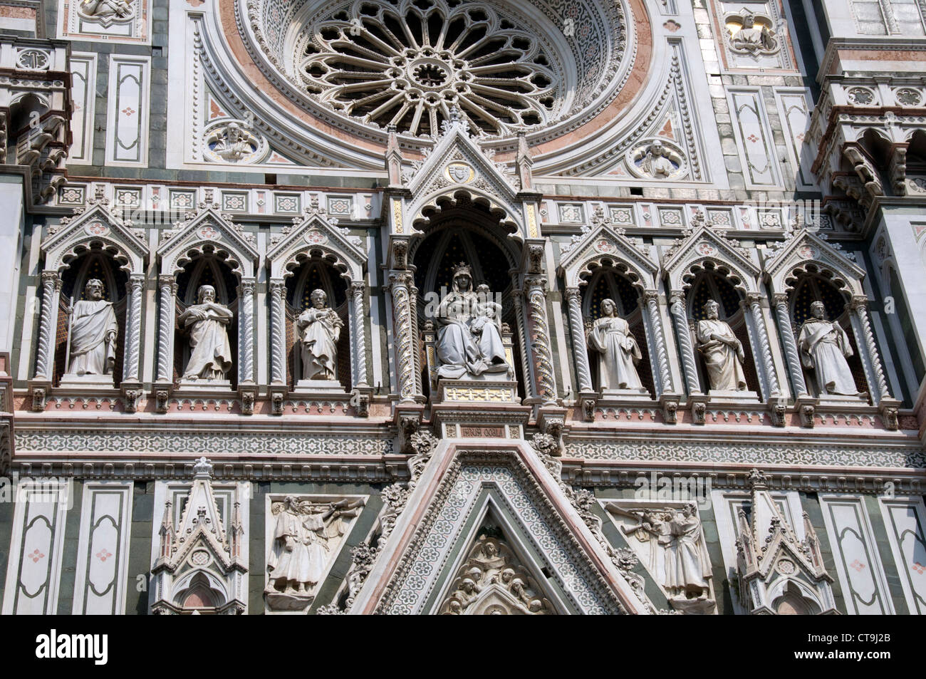 Figuren-Fassade des Duomo Florenz Italien Stockfoto
