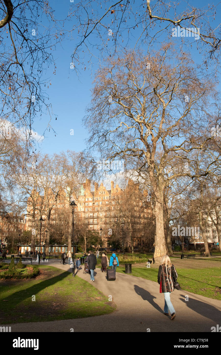 Russell Square, London, Wintersonne Stockfoto