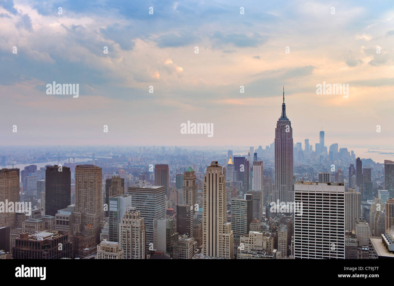 Blick auf Midtown und Downtown Manhattan, New York City, USA. Stockfoto