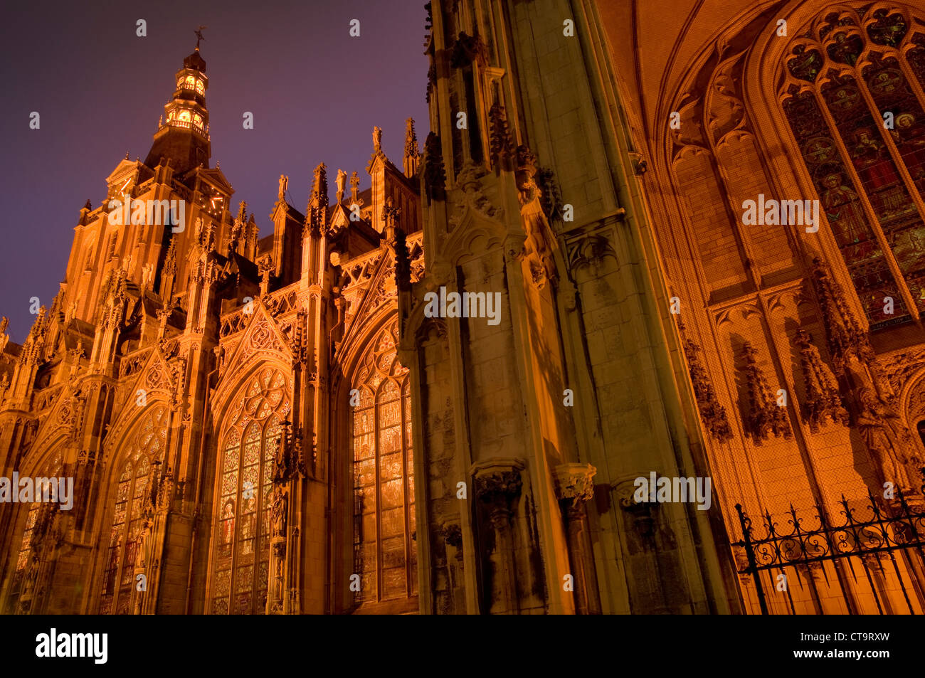 Abends Blick auf St. Johns Cathedral. 's-Hertogenbosch, Niederlande. Stockfoto