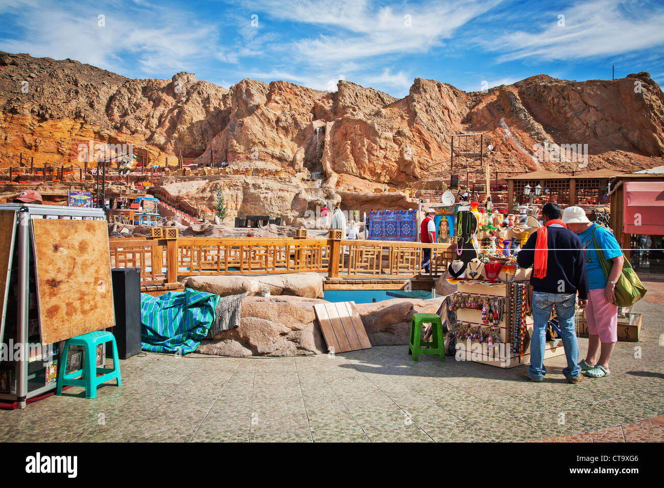 Im Nahen Osten. Ägypten. Sharm El Sheikh. Touristen im lokalen Markt. Stockfoto