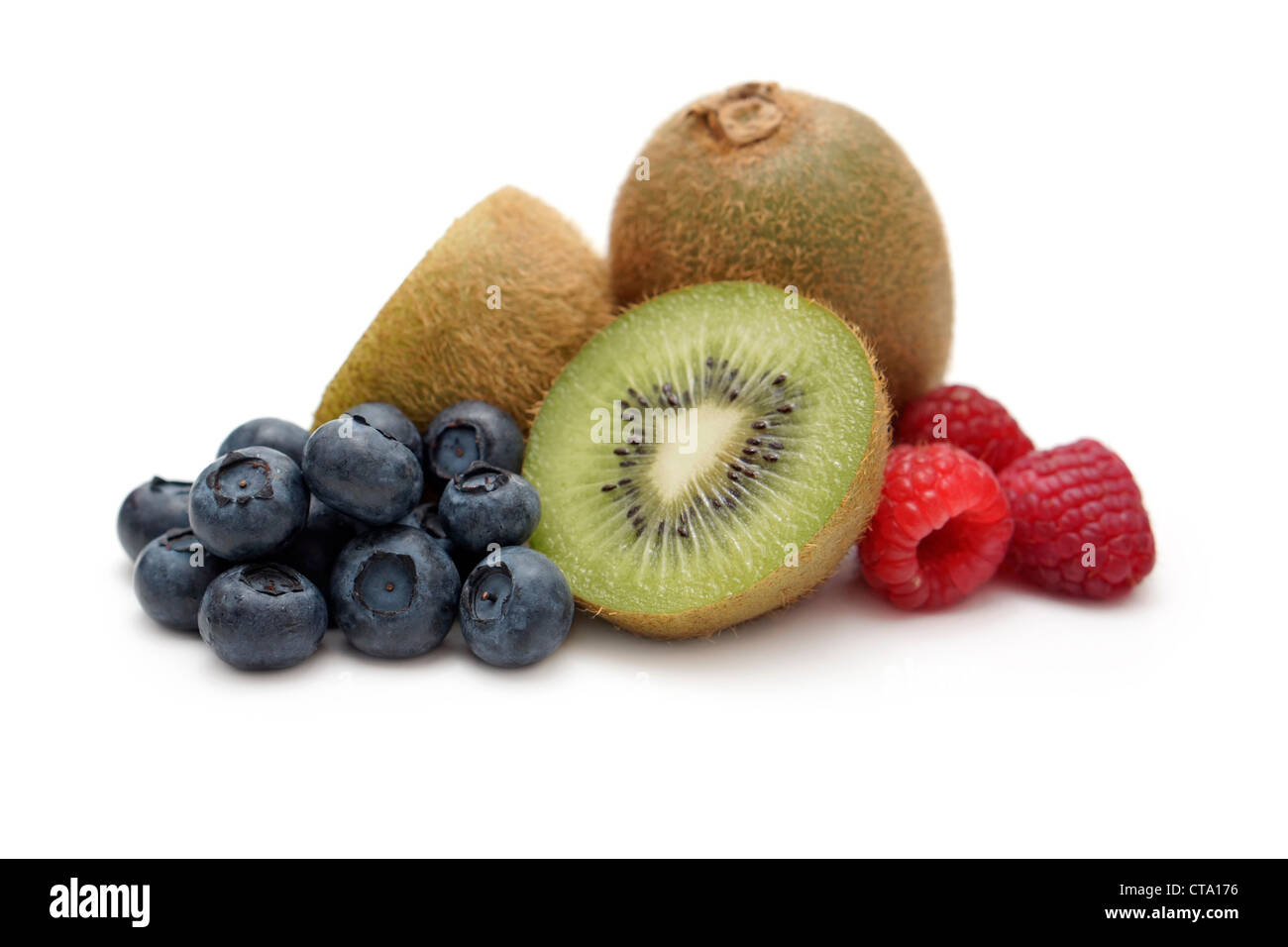 Obst, Kiwi Heidelbeeren Himbeeren Stockfoto