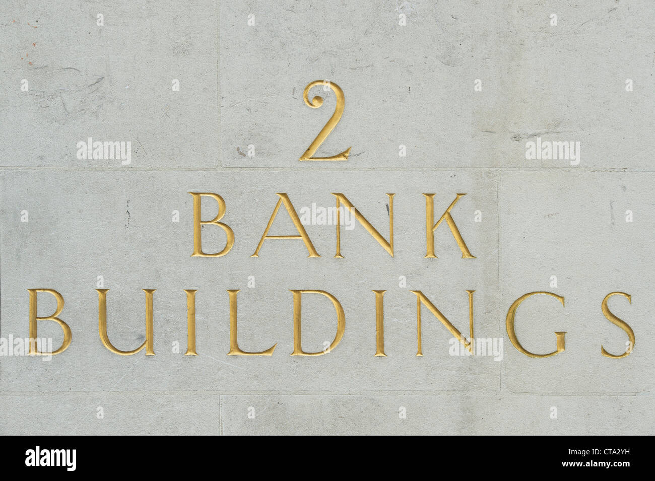 Vergoldete Stein Schriftzug 2 bank Gebäude Gresham Street. London Stockfoto