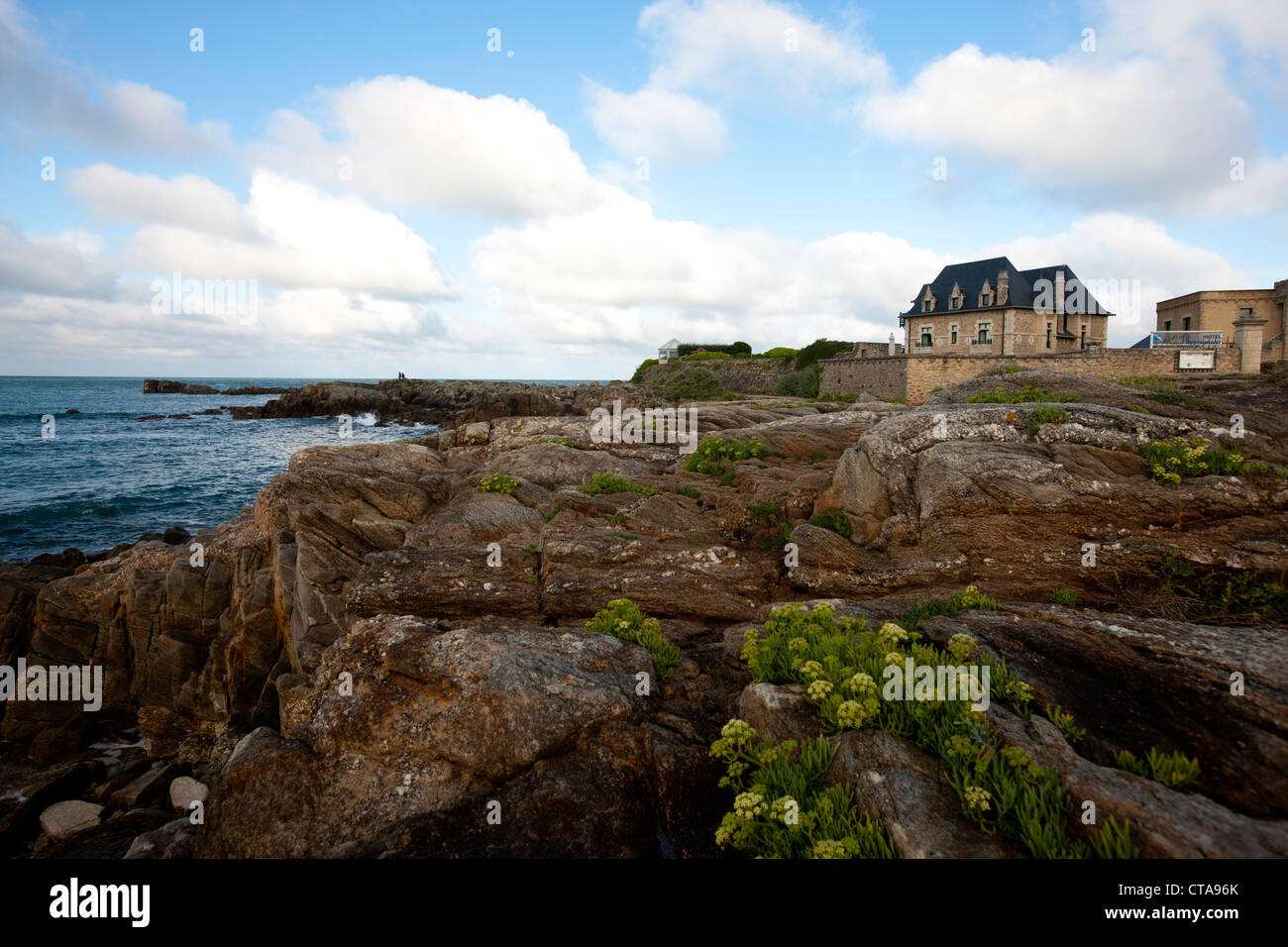 Hotel an der Atlantikküste, Le Croisic, Loire-Atlantique, Pays De La Loire, Frankreich Stockfoto