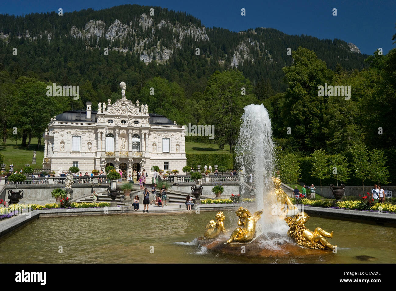 Garten von schloss linderhof Fotos und Bildmaterial in hoher