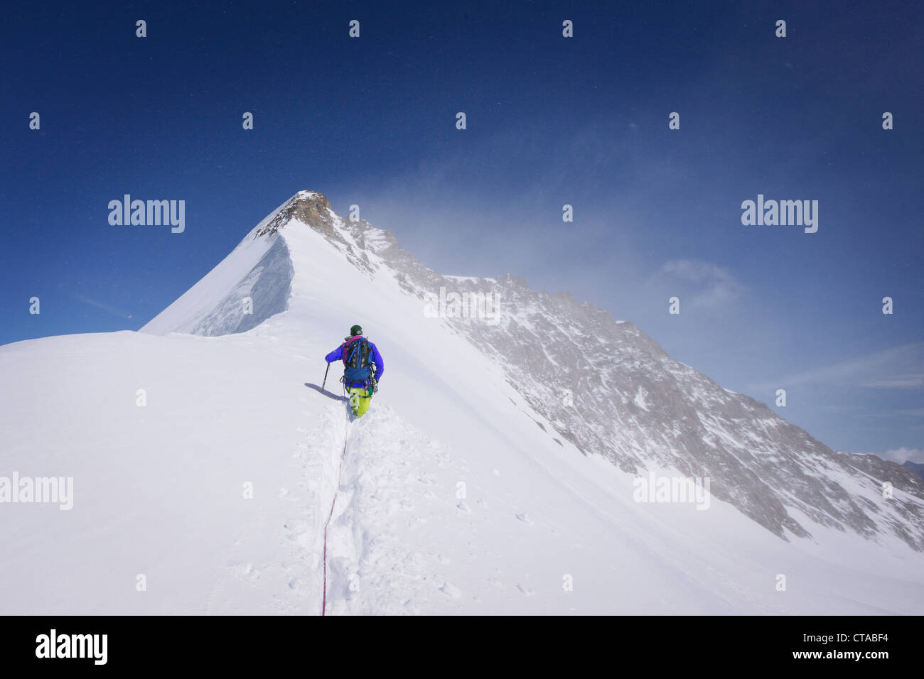 Bergsteiger, aufsteigend, Kranzberg, Grindelwald, Berner Oberland, Schweiz Stockfoto