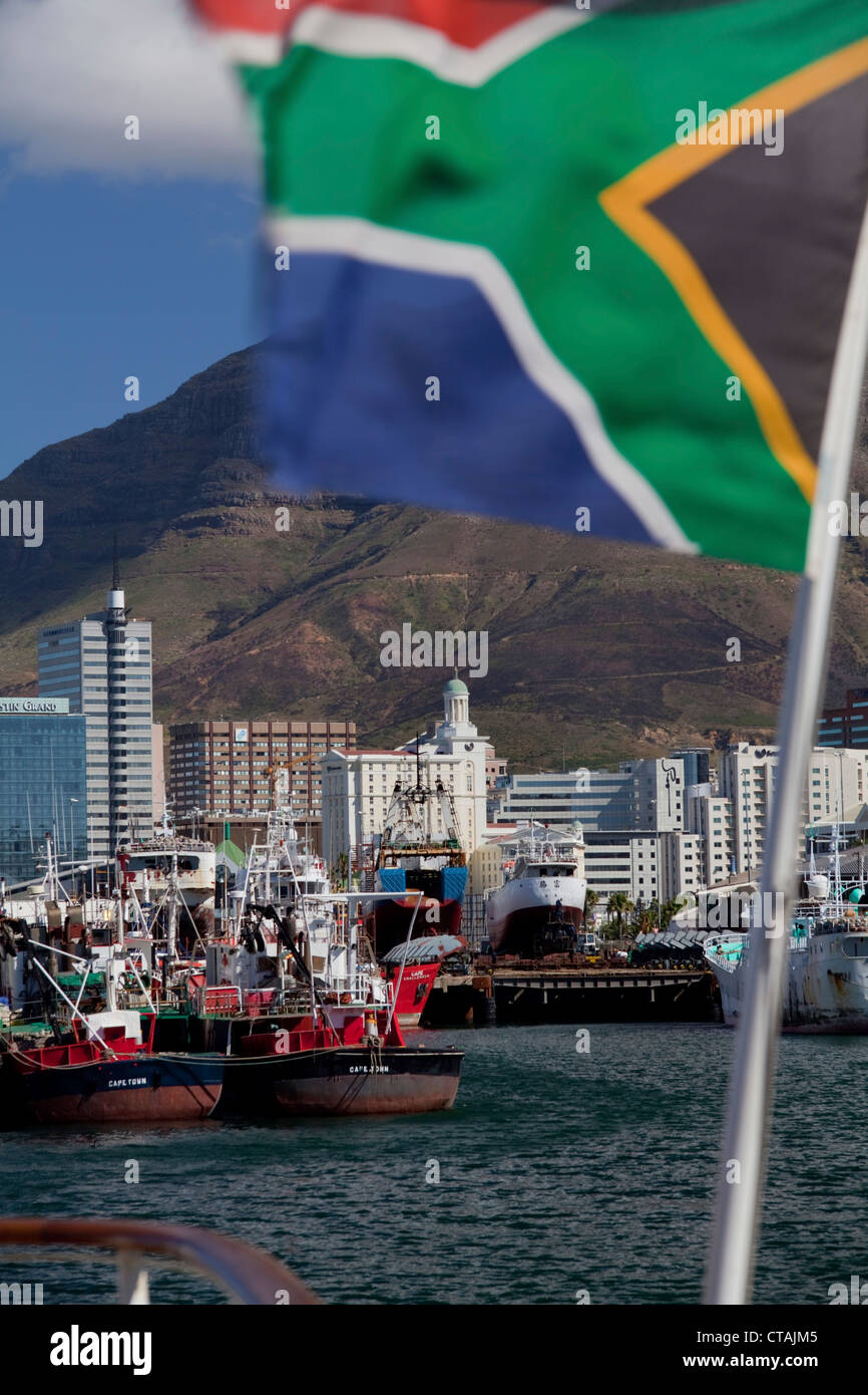 Blick vom Victoria & Amp, Amp, Amp, Albert Waterfront auf den Hafen in Cape Town, Cape Town, Western Cape, South Africa, RSA, A Stockfoto