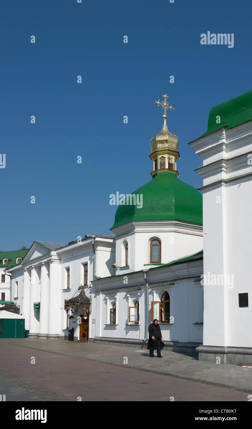 Kirche aller ehrwürdigen Väter der Petschersk (1839) im Kiewer Höhlenkloster Stockfoto