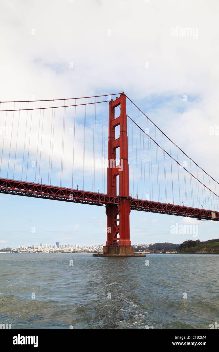 Golden Gates-Brücke in San Francisco am Morgen Stockfoto