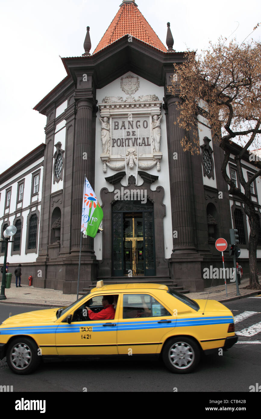 Fassade-Bank von Portugal, Funchal, Madeira, Portugal, Europa. Foto: Willy Matheisl Stockfoto