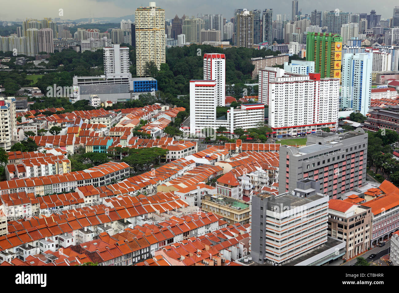 Luftaufnahme der Skyline von Singapur in der Nähe von Chinatown. Stockfoto