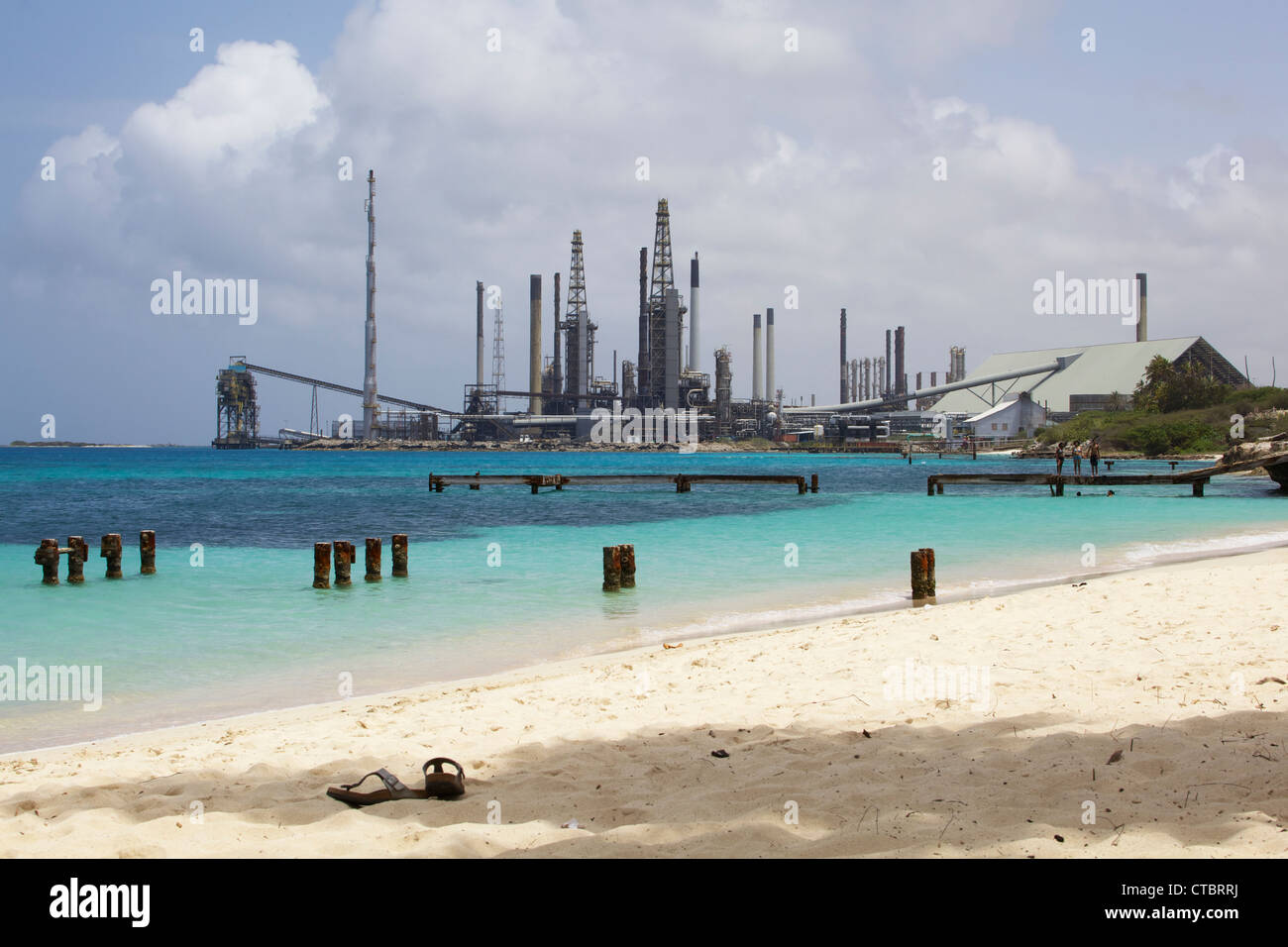 Aruba-Öl-Raffinerie Stockfoto