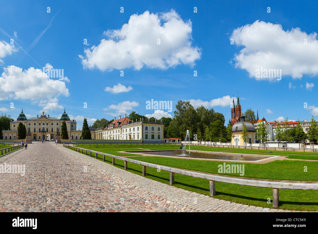 Branicki Palast ist ein historisches Gebäude in Bialystok, Polen. Das "Versailles des Nordens" und "Polnische Versailles" genannt. Stockfoto