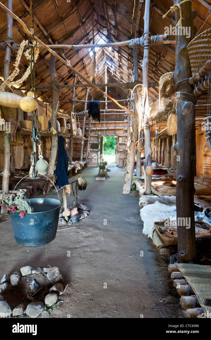 Bellen Sie Langhaus im Ganondagon State Historic Site, Victor, New York, Finger Lakes, eine riesige Seneca-Siedlung Stockfoto