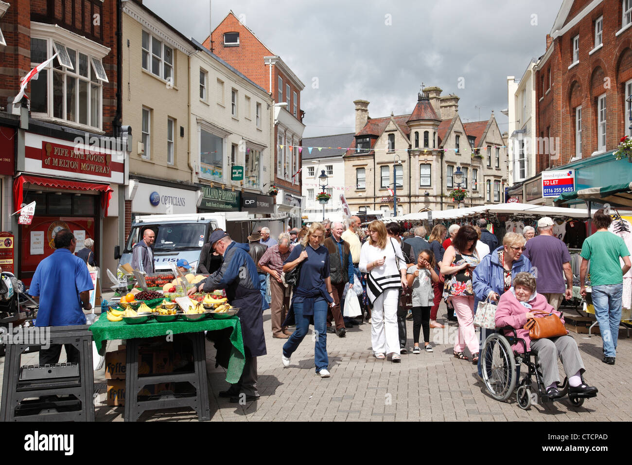 Eine Straße Markt in Melton Mowbray, Leicestershire, England, U.K Stockfoto